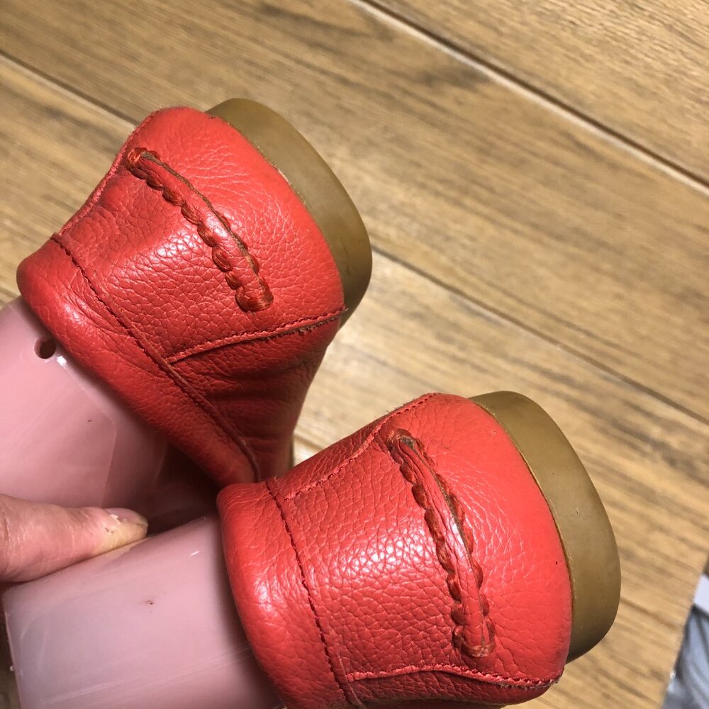 Coach women red leather loafers, leather lining, some peelings inside size 9 - Picture 3 of 10
